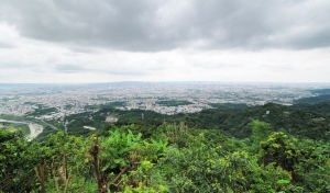咬人狗坑登山步道(三汀山)
