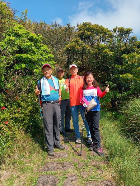 二子坪→菜公坑山→大屯自然公園→二子坪→二子山東、西峰→二子坪1665281