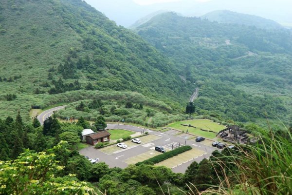 小百岳NO.1大屯山 。〔陽明山〕夢幻湖步道竹嵩山 擎天崗環形步道2151855