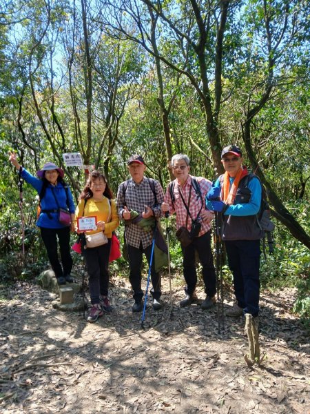 【臺北大縱走 4】風櫃嘴→雙溪溝古道→五指山古道→大崙頭山北面步道→許願步道→碧山路→白石湖社區2739557