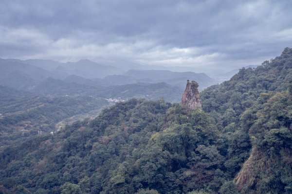 孝子山群峰-穿梭平溪奇峰怪岩間1583662