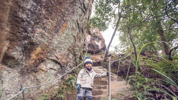 孝子山群峰-穿梭平溪奇峰怪岩間1583654